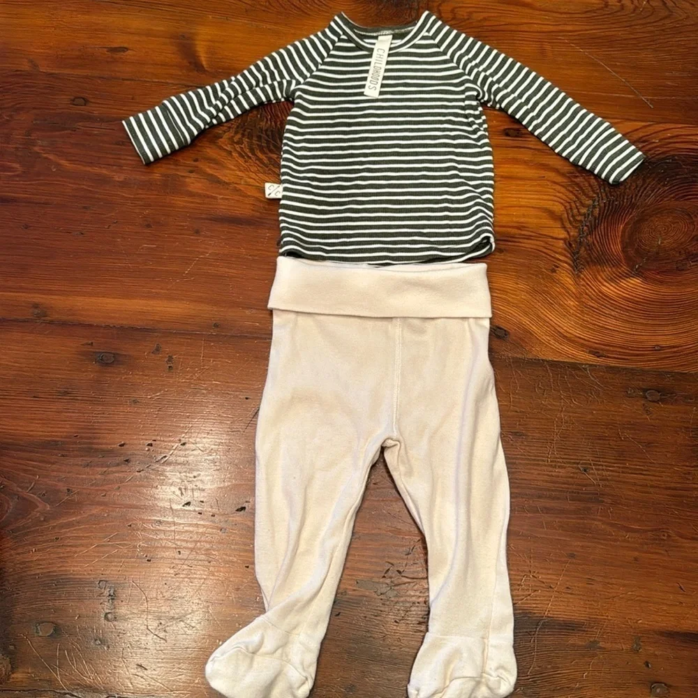 Baby boy outfit- childhoods top /h&m pants 3 months